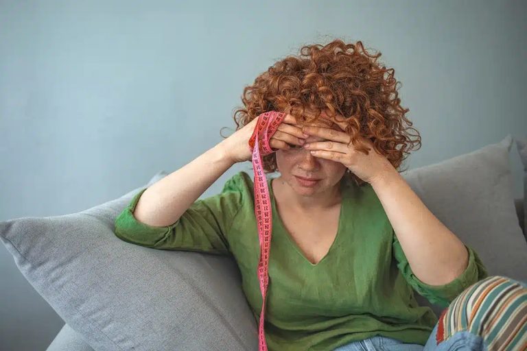 Does Breaking Up Make You Gain Weight? The Truth Revealed